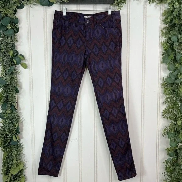 Free People Skinny Jeans size 28 Purple Aztec Boho Casual Festival Retro Earthy - Picture 2 of 10